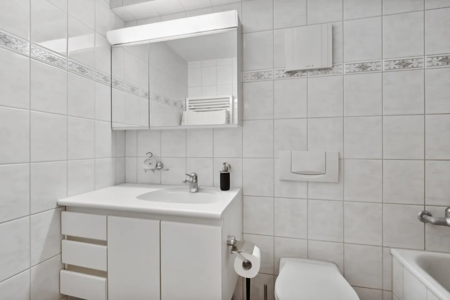 Appartamento 2,5 locali con balcone e vista sull'Aare - Foto 9 di 13