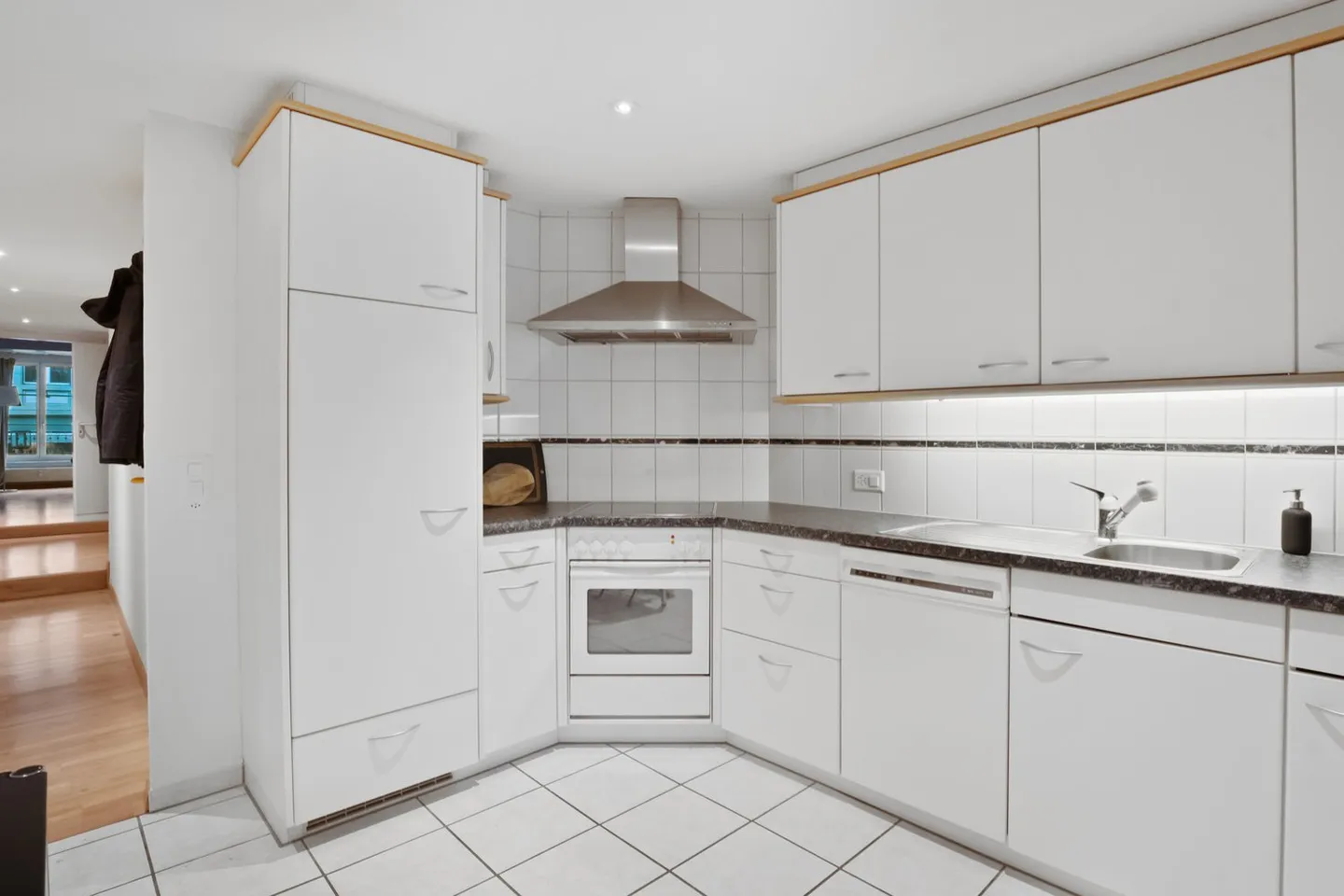 Appartamento 2,5 locali con balcone e vista sull'Aare - Foto 8 di 13