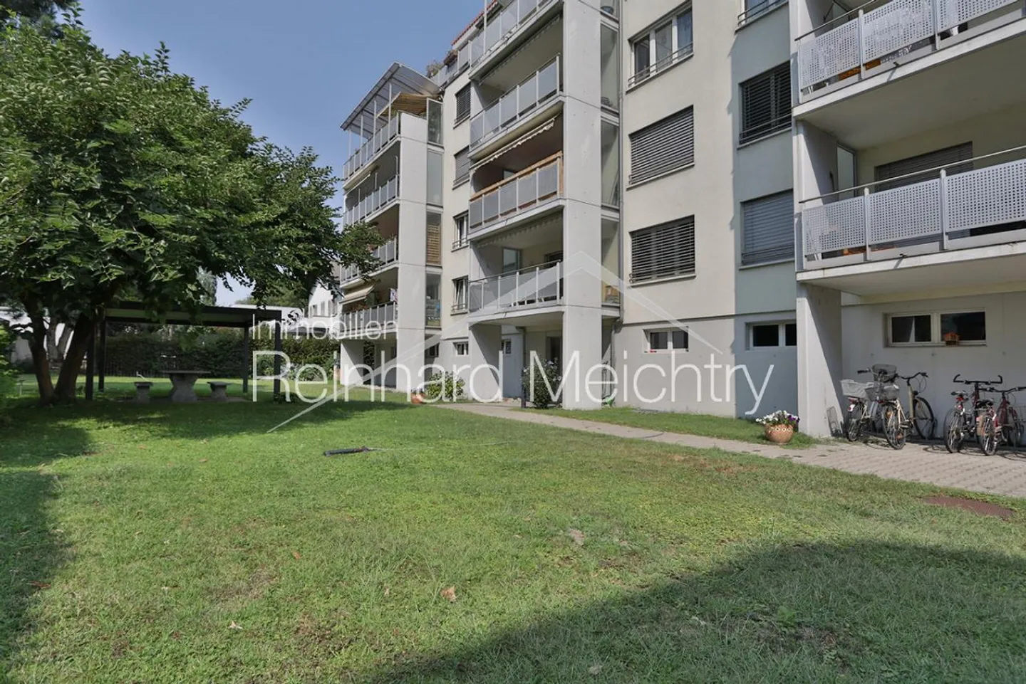 Appartamento in affitto - Foto 2 di 28