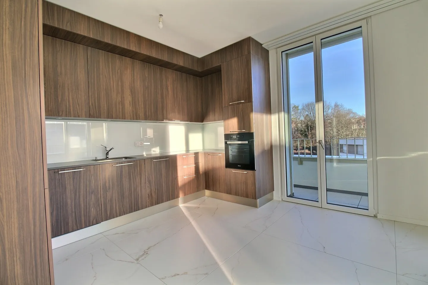 Magnifique appartement neuf de 5,5 pièces à louer ! - Photo 2 sur 11