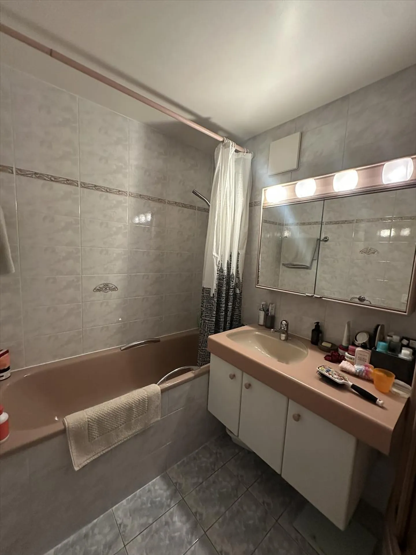 Appartement 4.5 pièces - Photo 7 sur 7