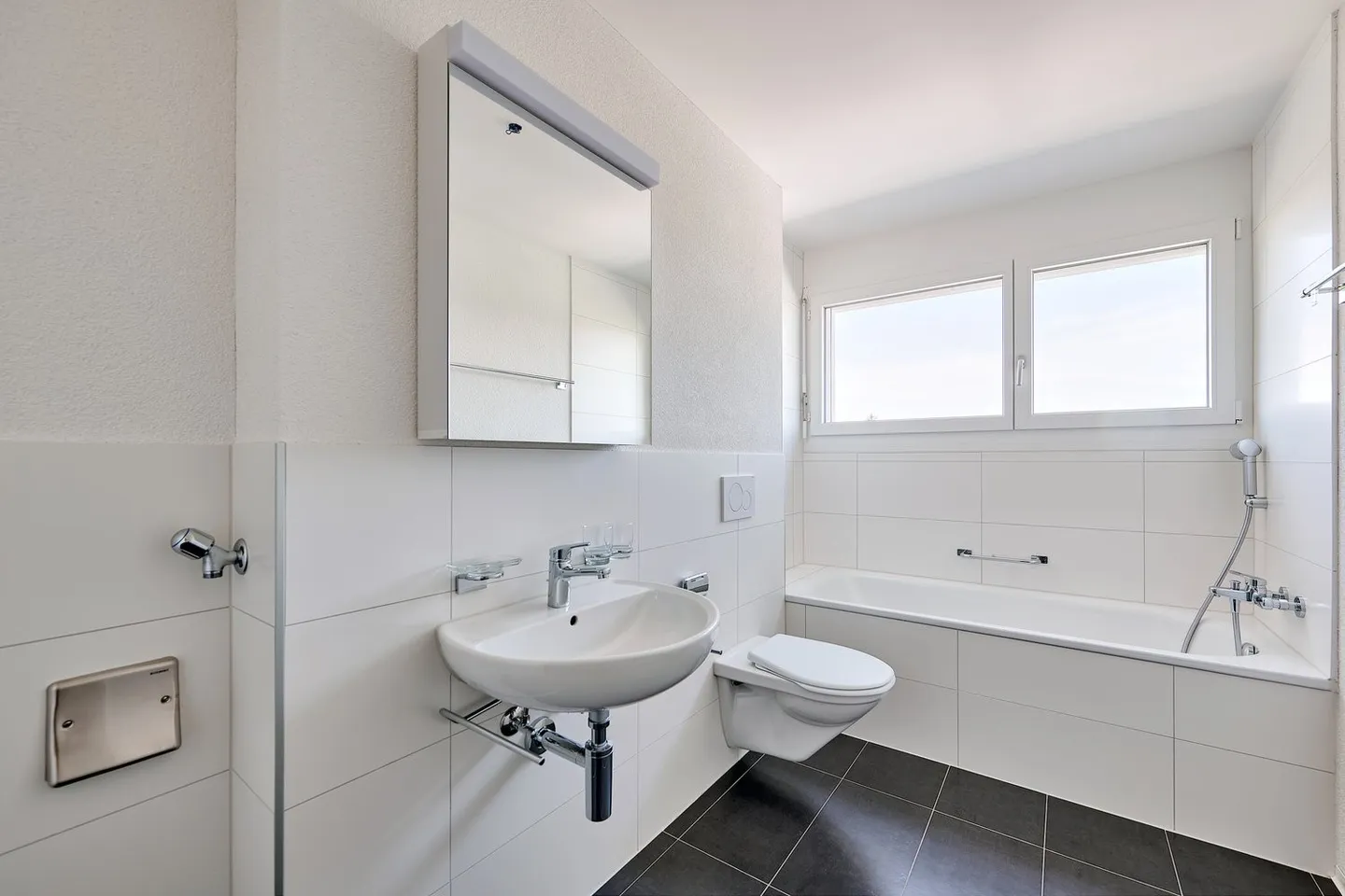 Belle appartement de 3.5 pièces à St. Antoni! - Photo 4 sur 10