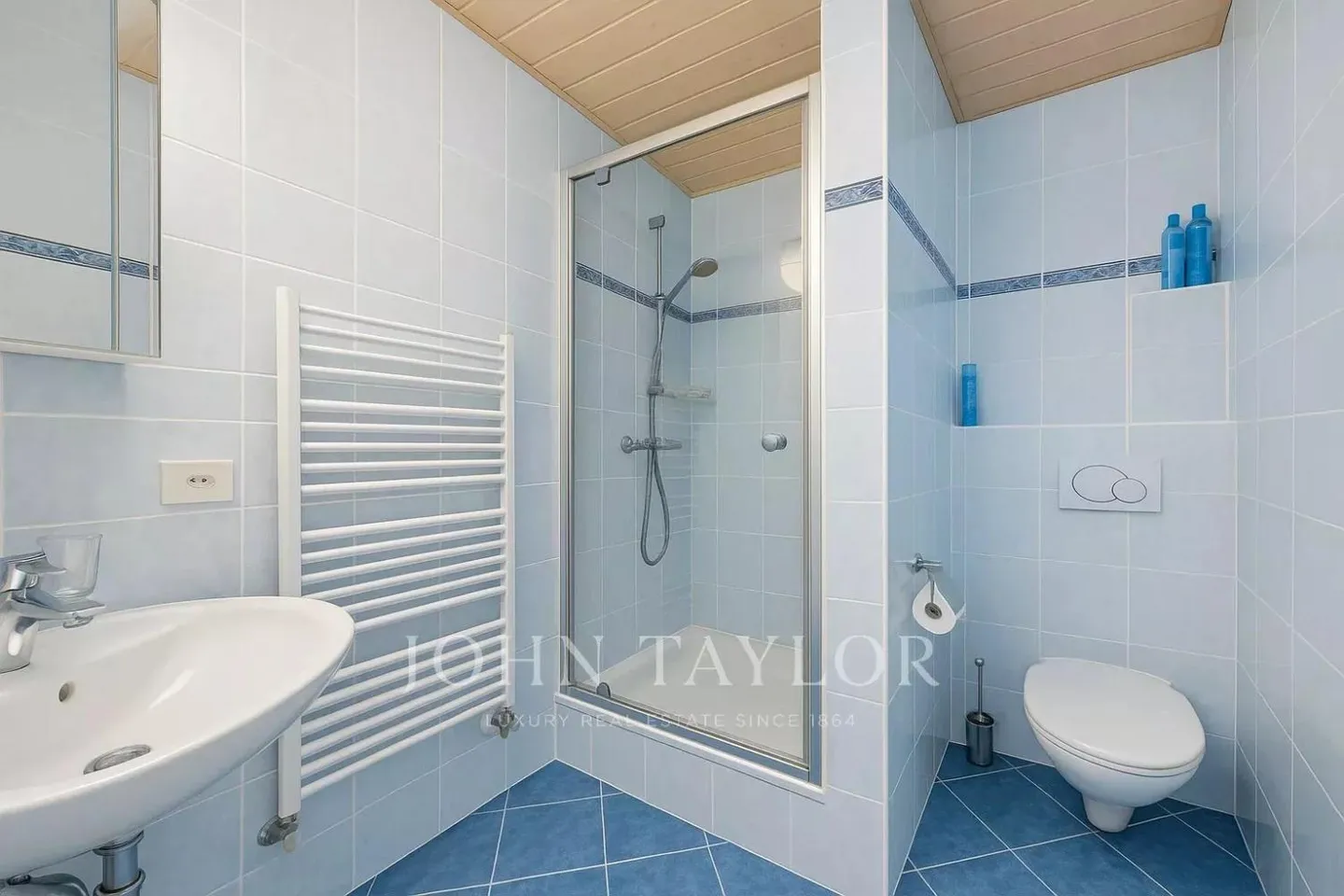 Casa familiare nel cuore di Terre Sainte - Foto 9 di 13