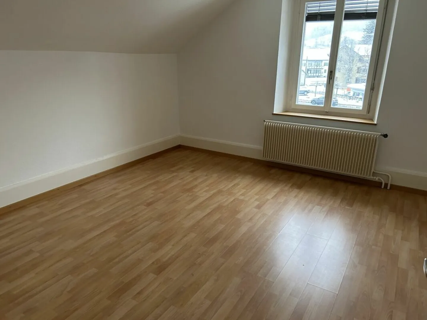 Appartamento 2.5 locali, 2° piano, spazi ampi senza balcone - Foto 9 di 13