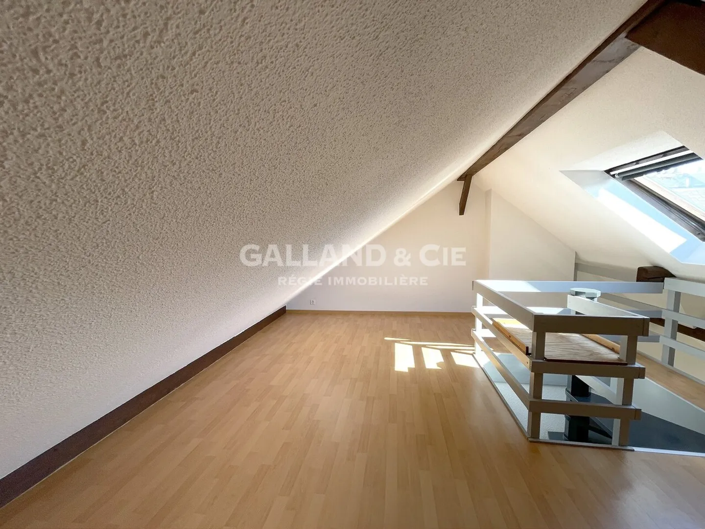 1.5-room apartment on the 4th floor - Photo 5 of 6