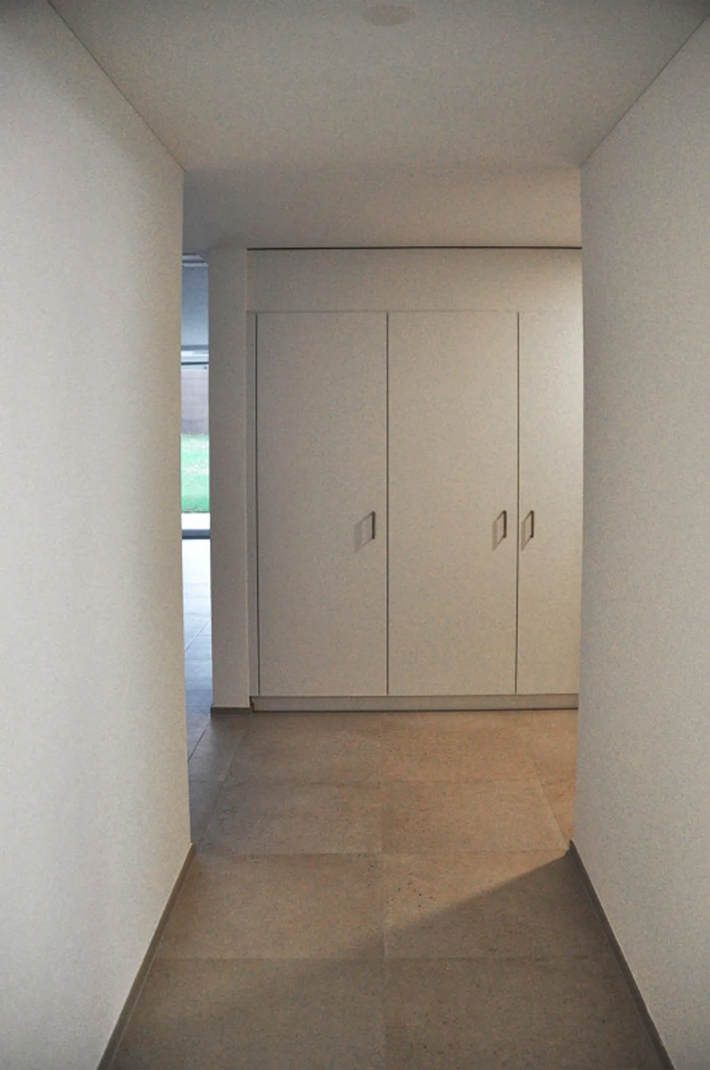 Modern 3.5-room garden apartment in a green area and close to the center - Photo 12 of 13