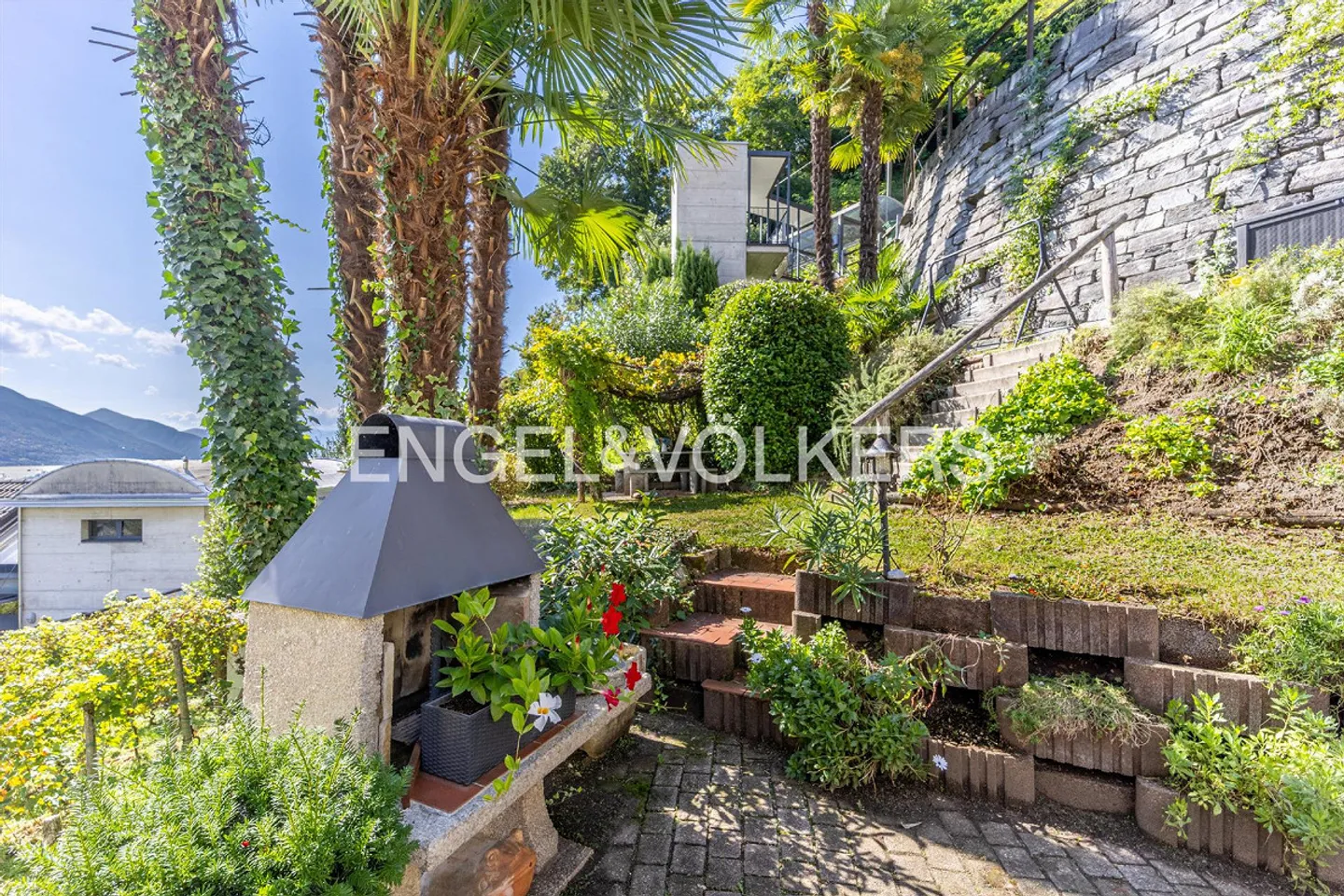 Appartamento affascinante 4.5 stanze con giardino, pergola e vista lago (58) - Foto 11 di 11