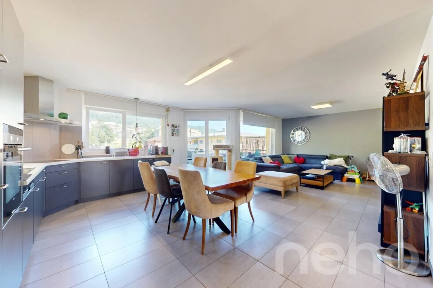 Appartamento in vendita - Foto 2 di 12