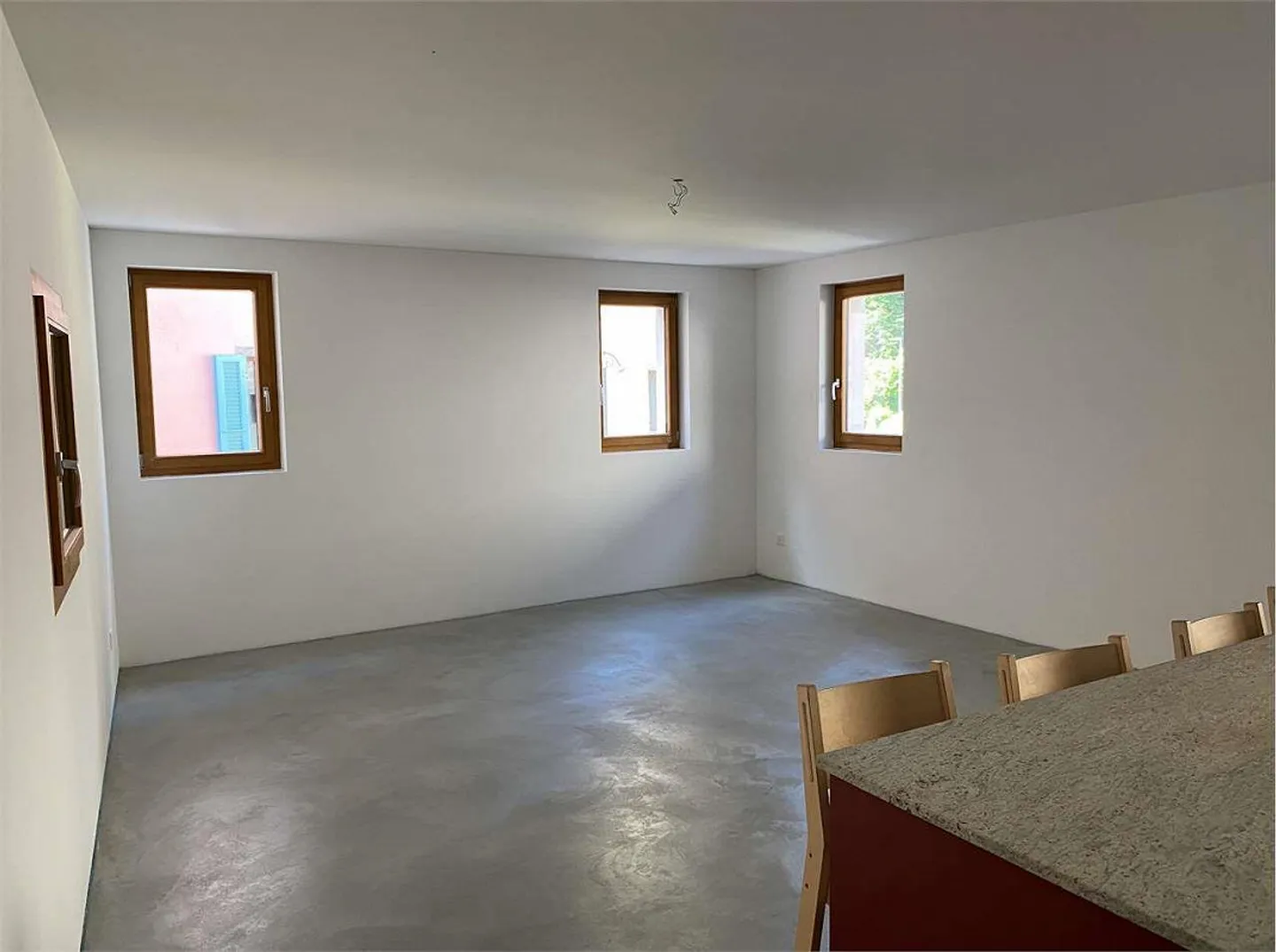 Casa unifamiliare completamente ristrutturata - Foto 4 di 13