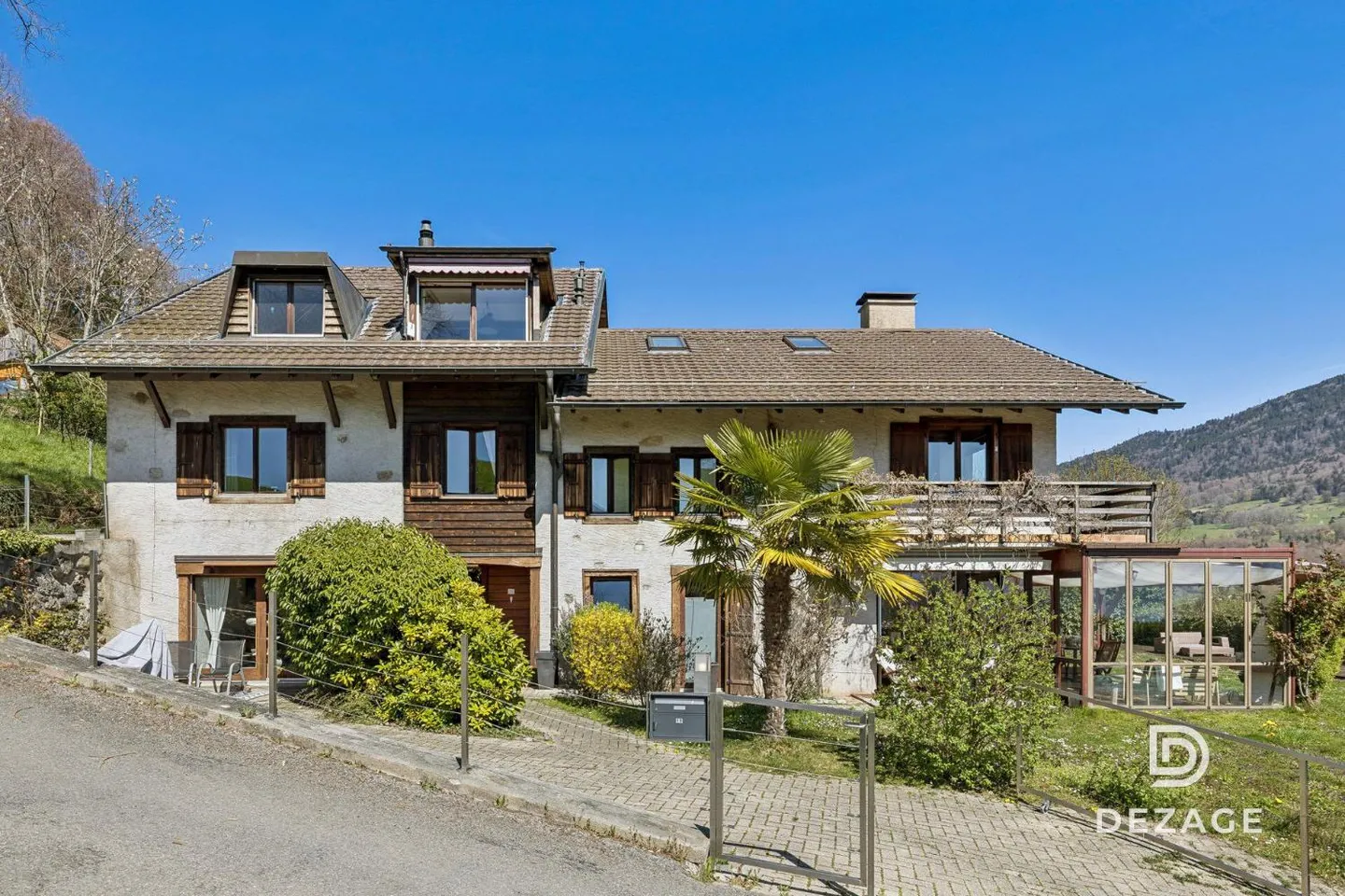 9 Minutes de Vevey : Propriété rare avec vue panoramique, jardin clos et piscine - Photo 5 sur 13