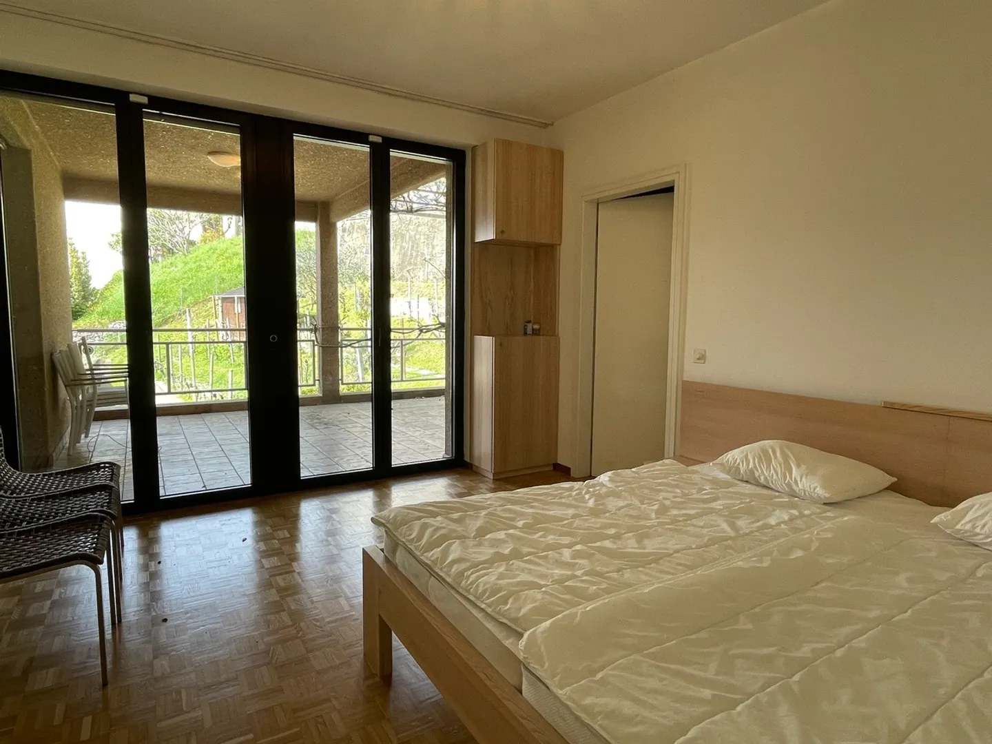 Appartamento Spazioso con Vista Lago - Foto 9 di 13
