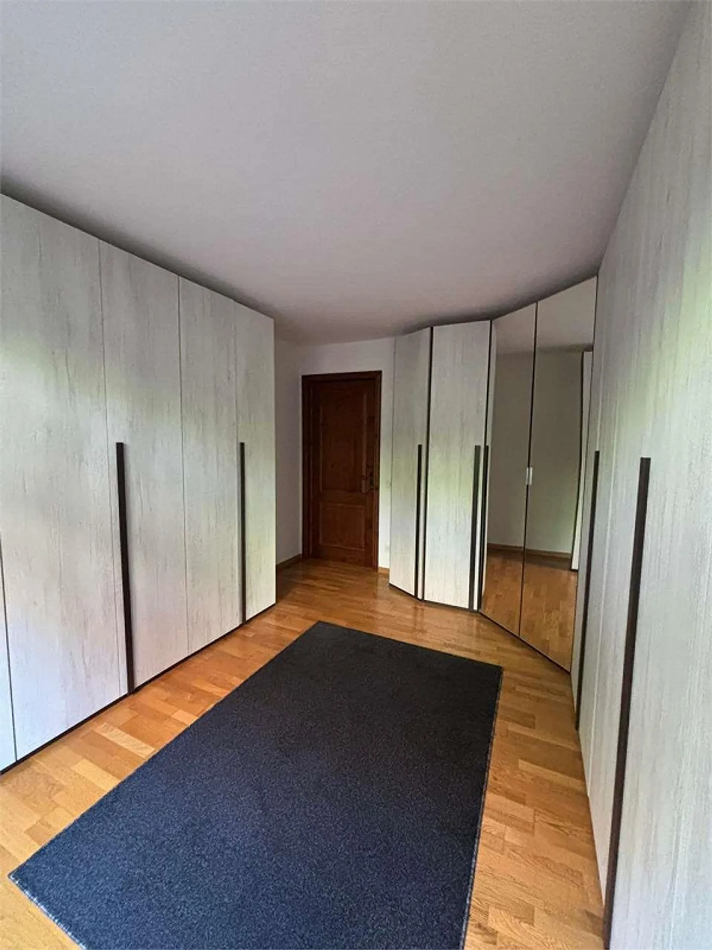 Savosa ampio e luminoso 3,5 locali con parco e piscina condominiali - Foto 12 di 13