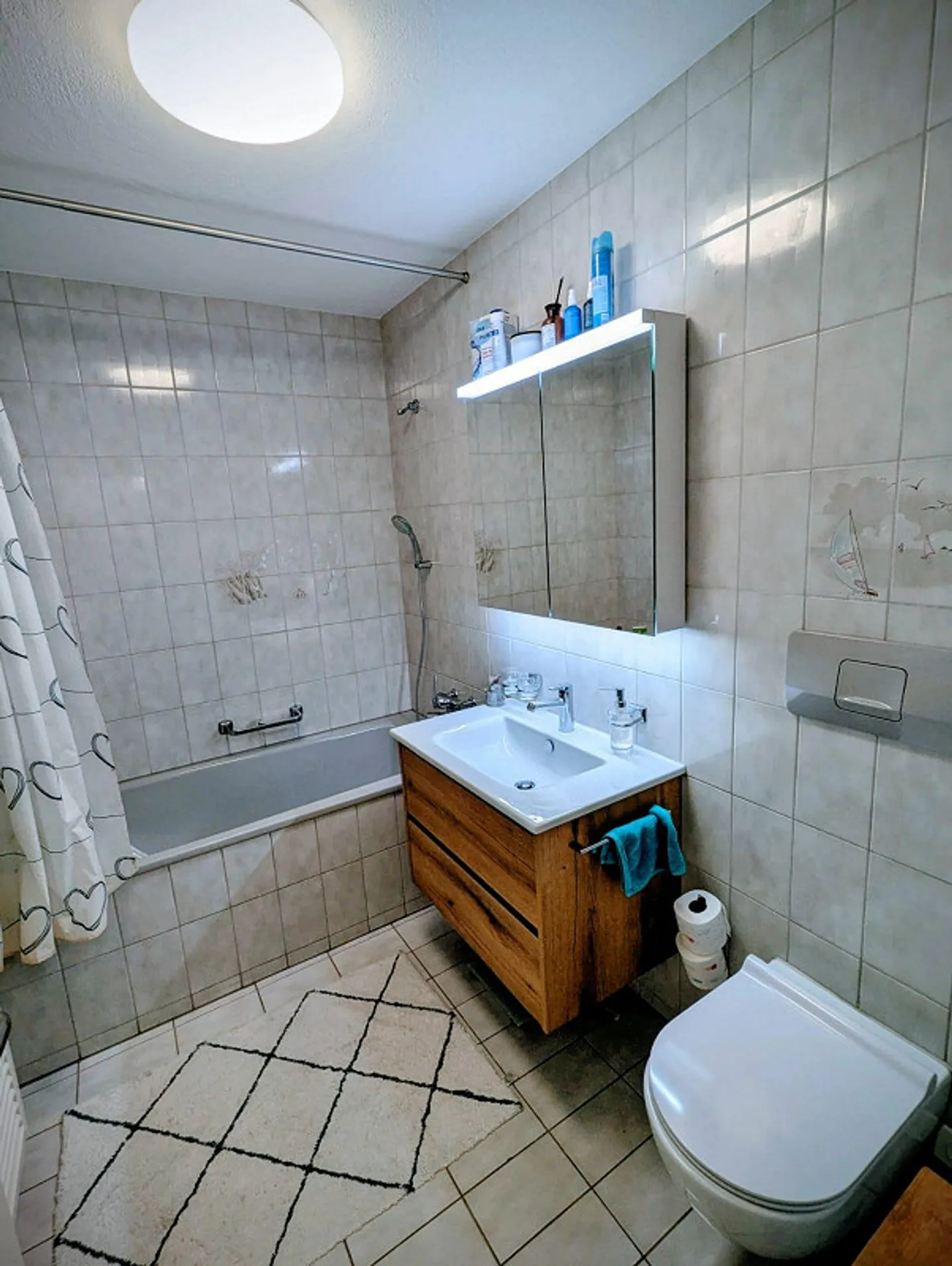 Spacious 5.5-room maisonette apartment with lake view - directly at the train station - Photo 6 of 11