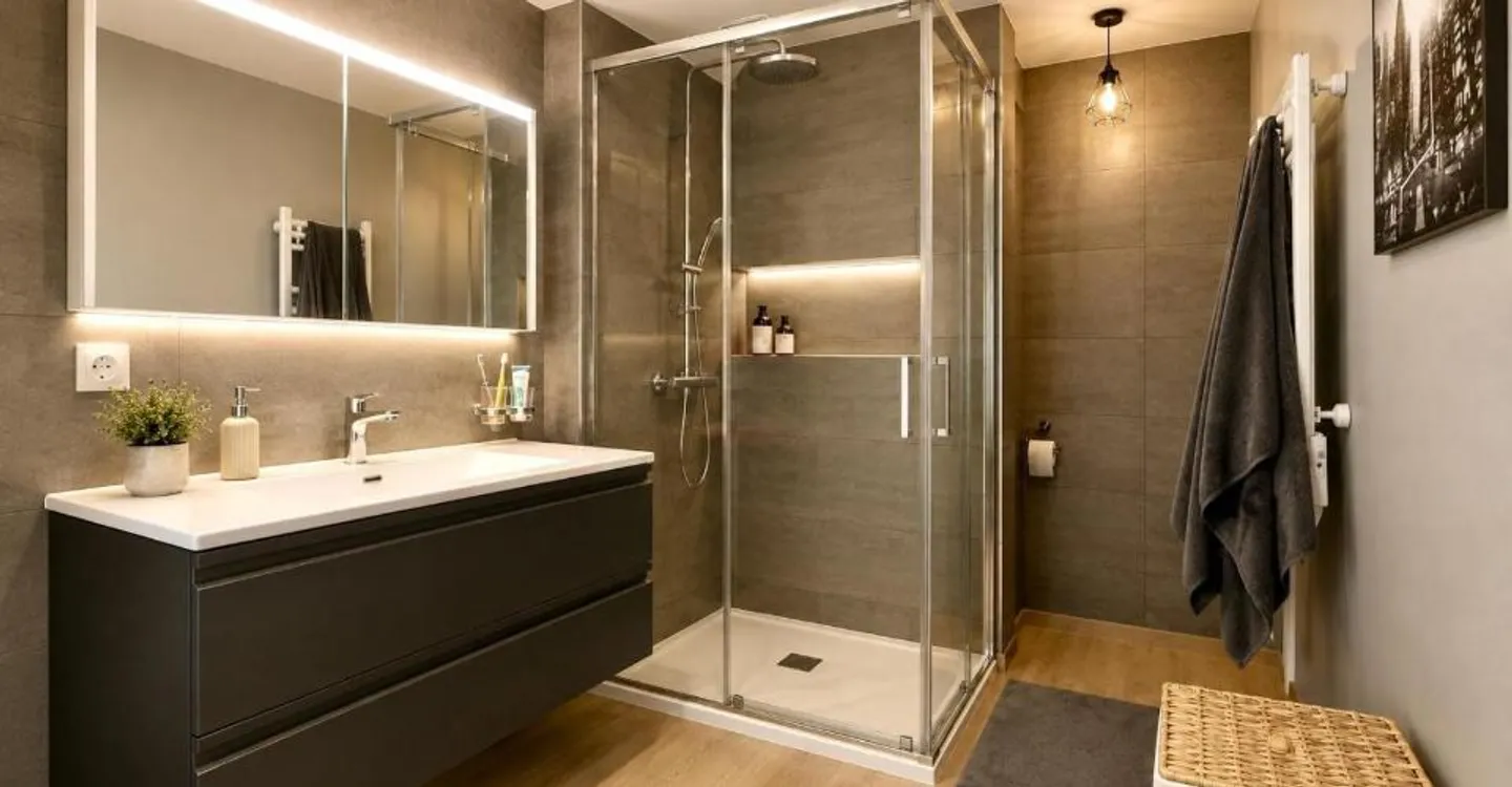 CASATAX - Magnificent 3-room penthouse with peripheral terrace - Photo 4 of 7