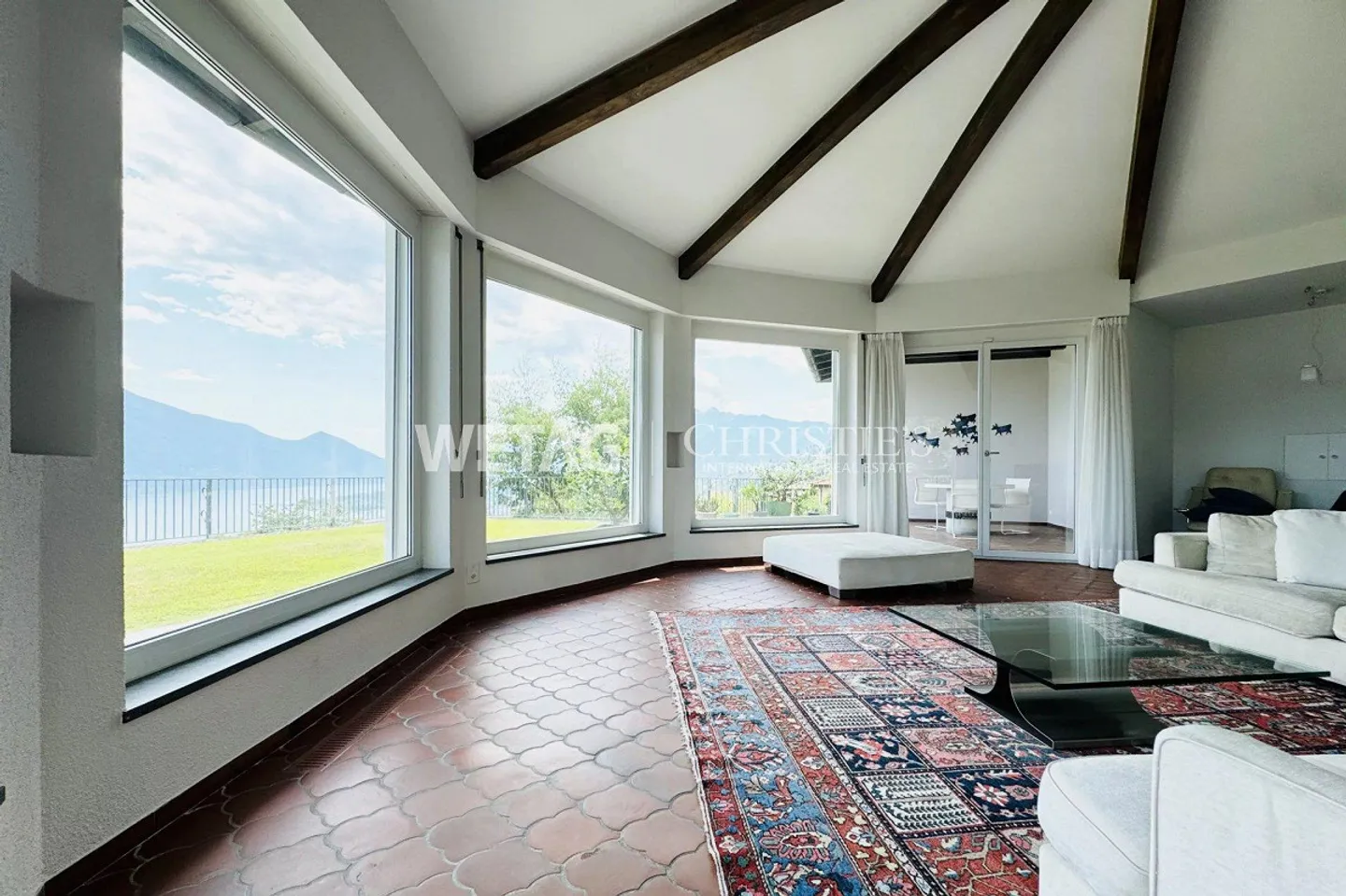 Charmante villa de style méditerranéen avec jardin et vue sur le lac à Minusio - Photo 3 sur 13