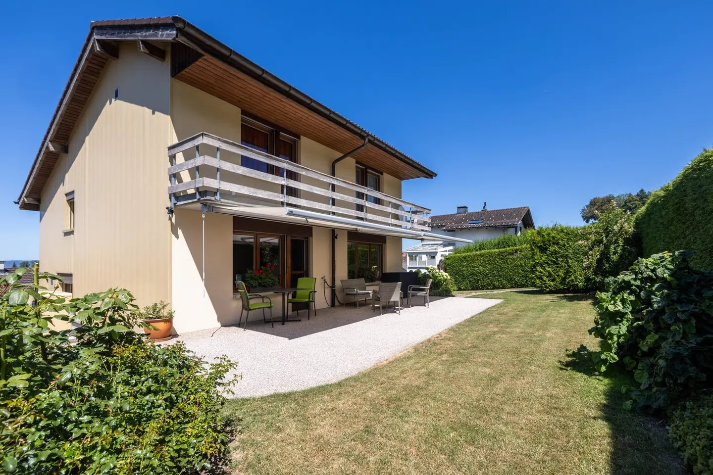 Family Paradise with Generous Garden - Photo 11 of 11