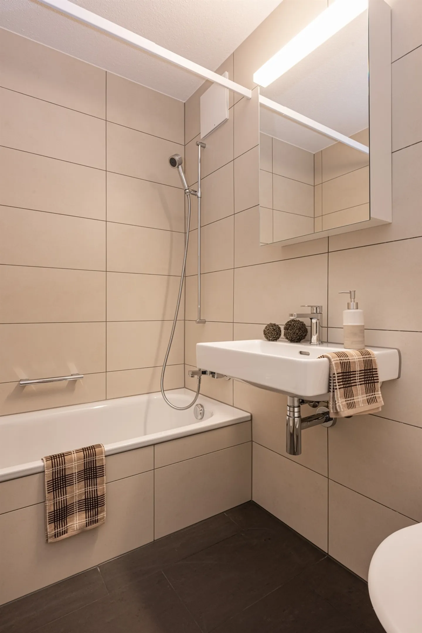 Super appartement individuel - Photo 4 sur 5