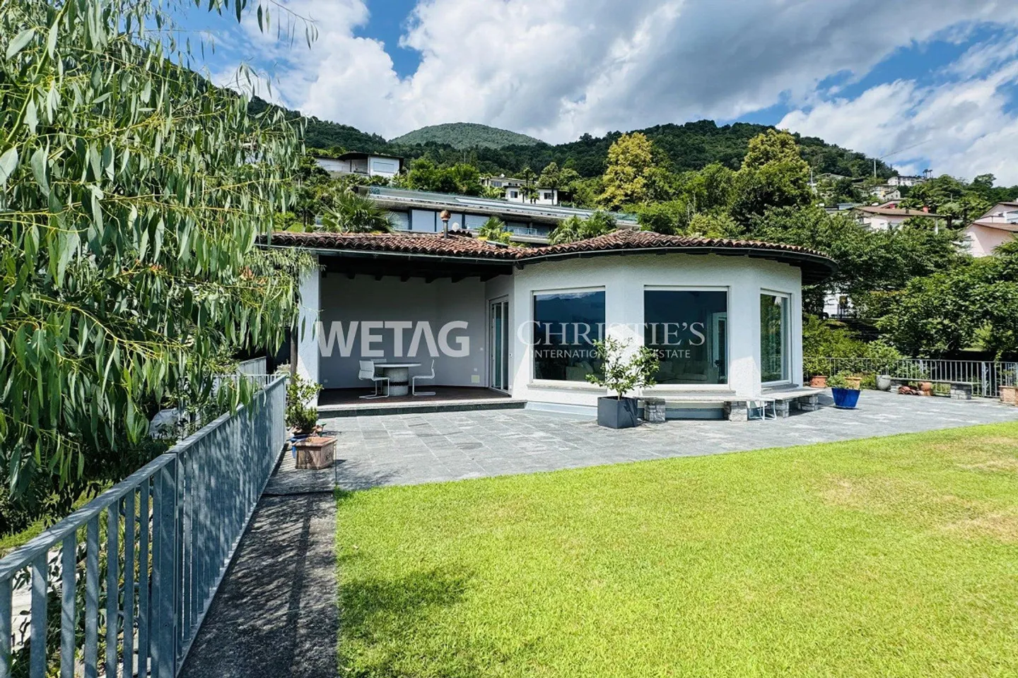 Charmante villa de style méditerranéen avec jardin et vue sur le lac à Minusio - Photo 11 sur 13