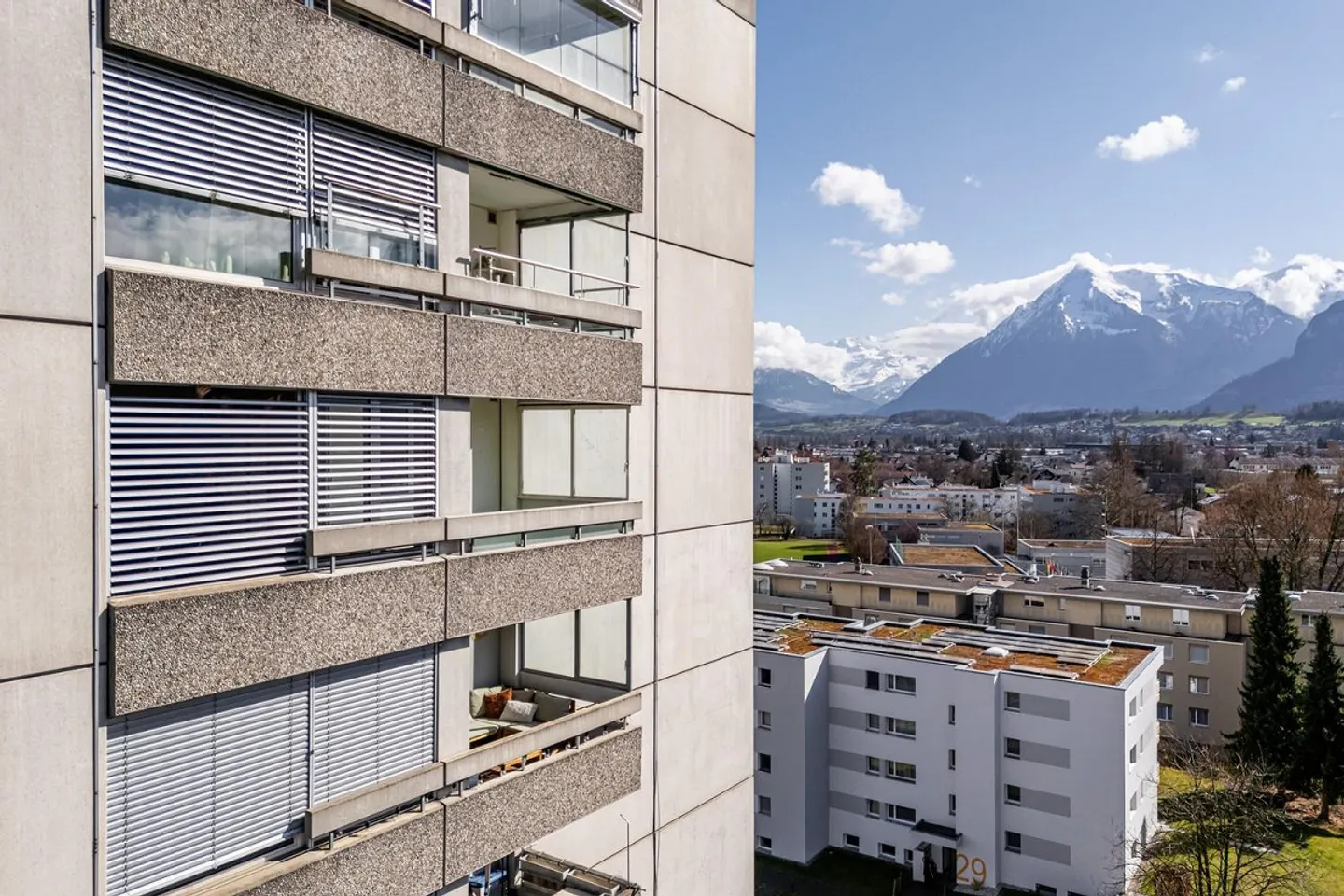 Helle 3,5-Zimmer-Wohnung in Thun - Foto 3 von 13