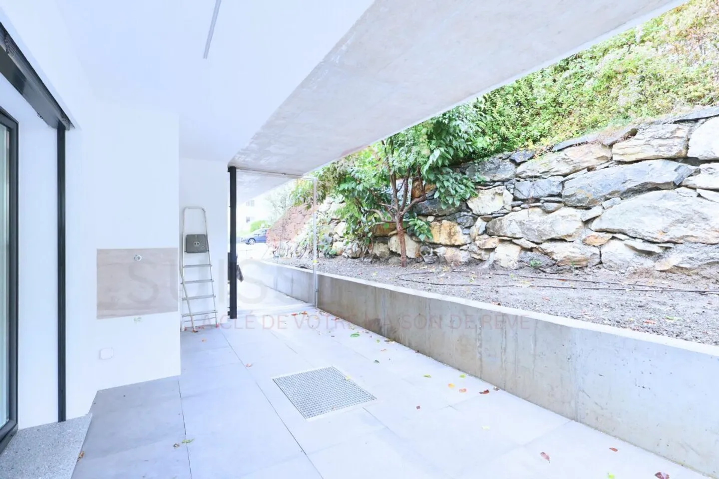 Spacious Family Villa with 6 Bedrooms and Sunny Garden - Le Mouret (FR) - Photo 8 of 27