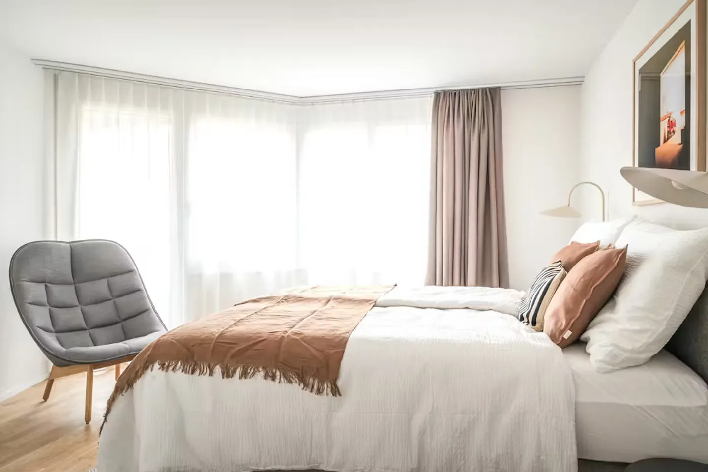 NEW WOW! 3min to HB - furnished 3.5-room apartment 65m2 - from 01.11.2025 - Photo 7 of 9