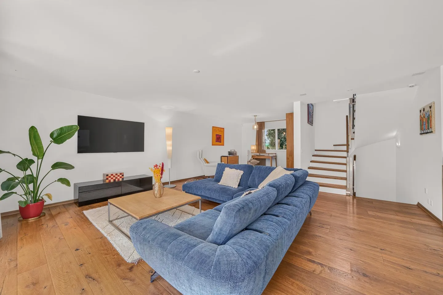 Appartamento 4,5 locali con giardino privato a Morrens - Foto 3 di 10