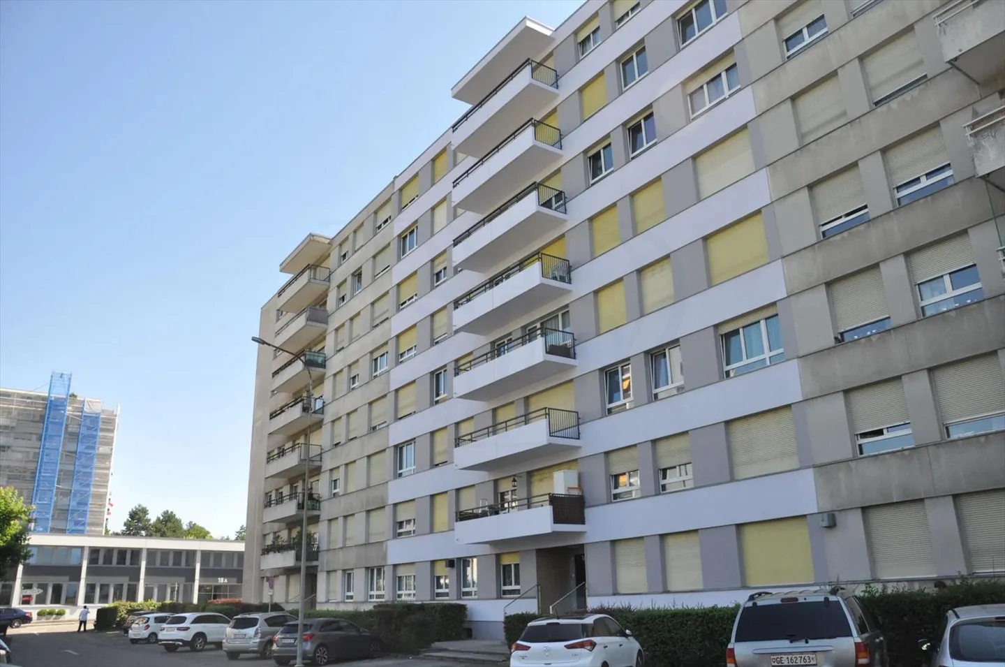 4-room apartment - Photo 1 of 9