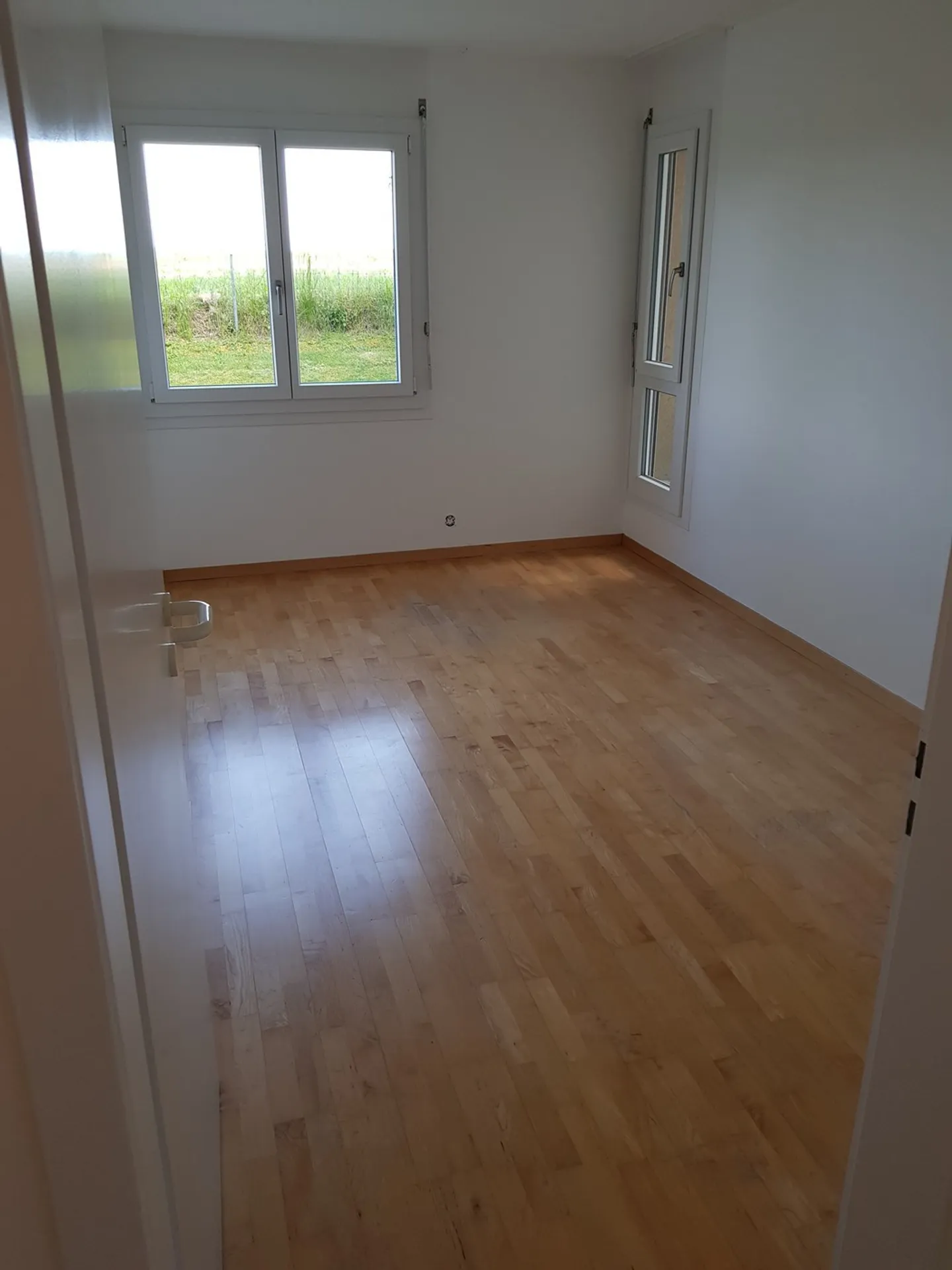 Dream apartment in a quiet location - Photo 8 of 12