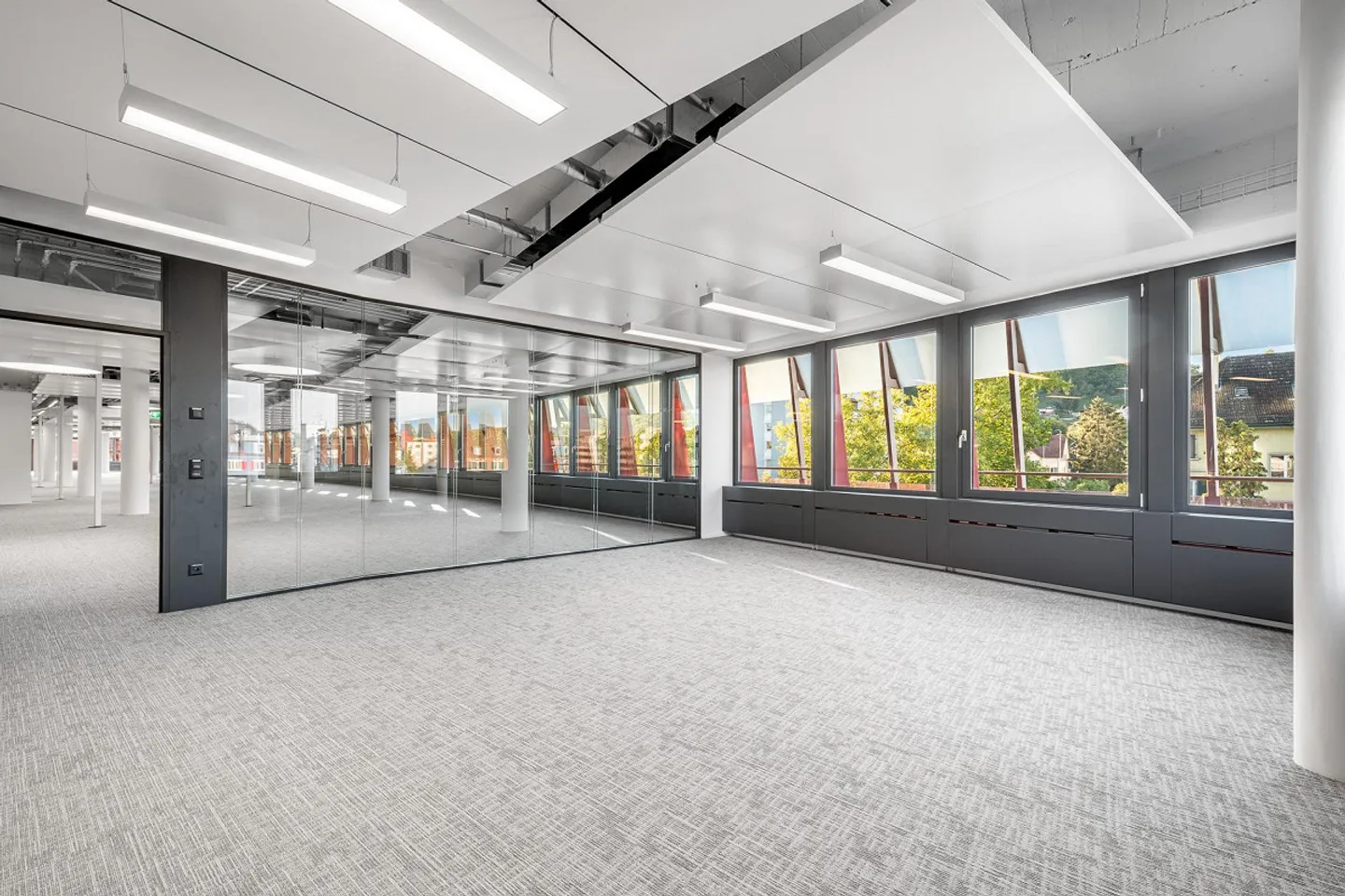 Spazi ufficio completamente attrezzati per ambienti di lavoro flessibili – Utilizzabili immediatamente - Foto 3 di 8