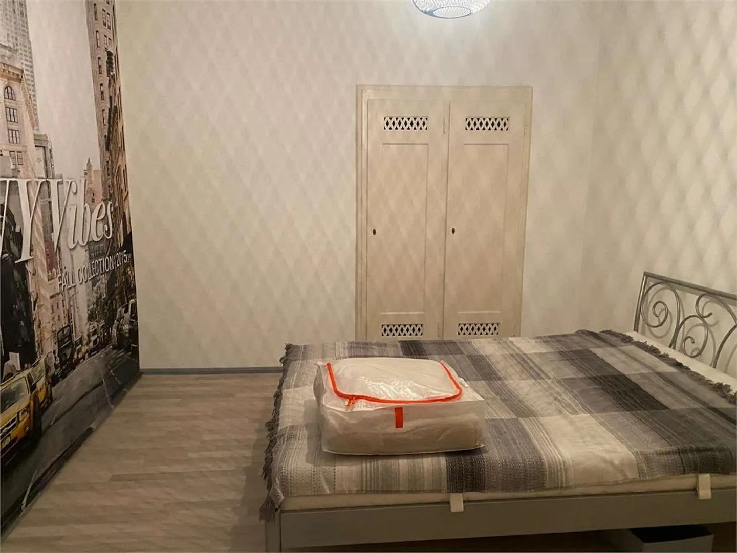 Charakteristische Zweizimmerwohnung in Carabbia mit separatem Eingang - Foto 7 von 13