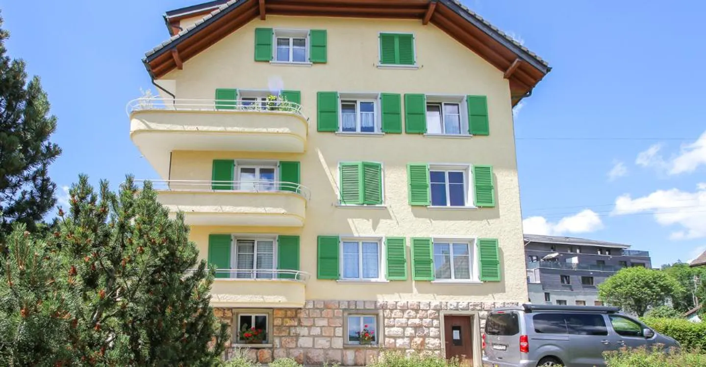 Appartement spacieux avec jardin - Photo 2 sur 11