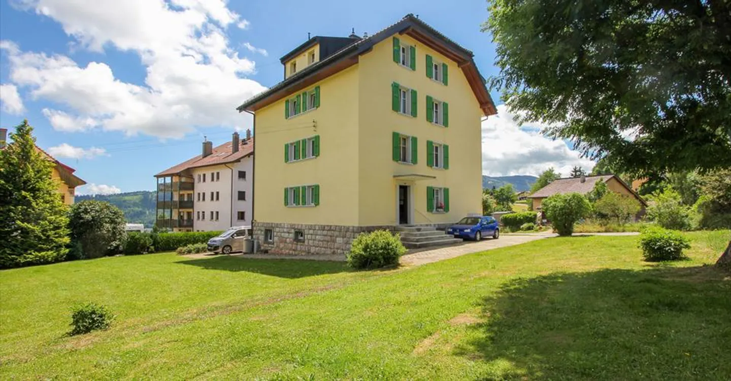 Appartement spacieux avec jardin - Photo 3 sur 11