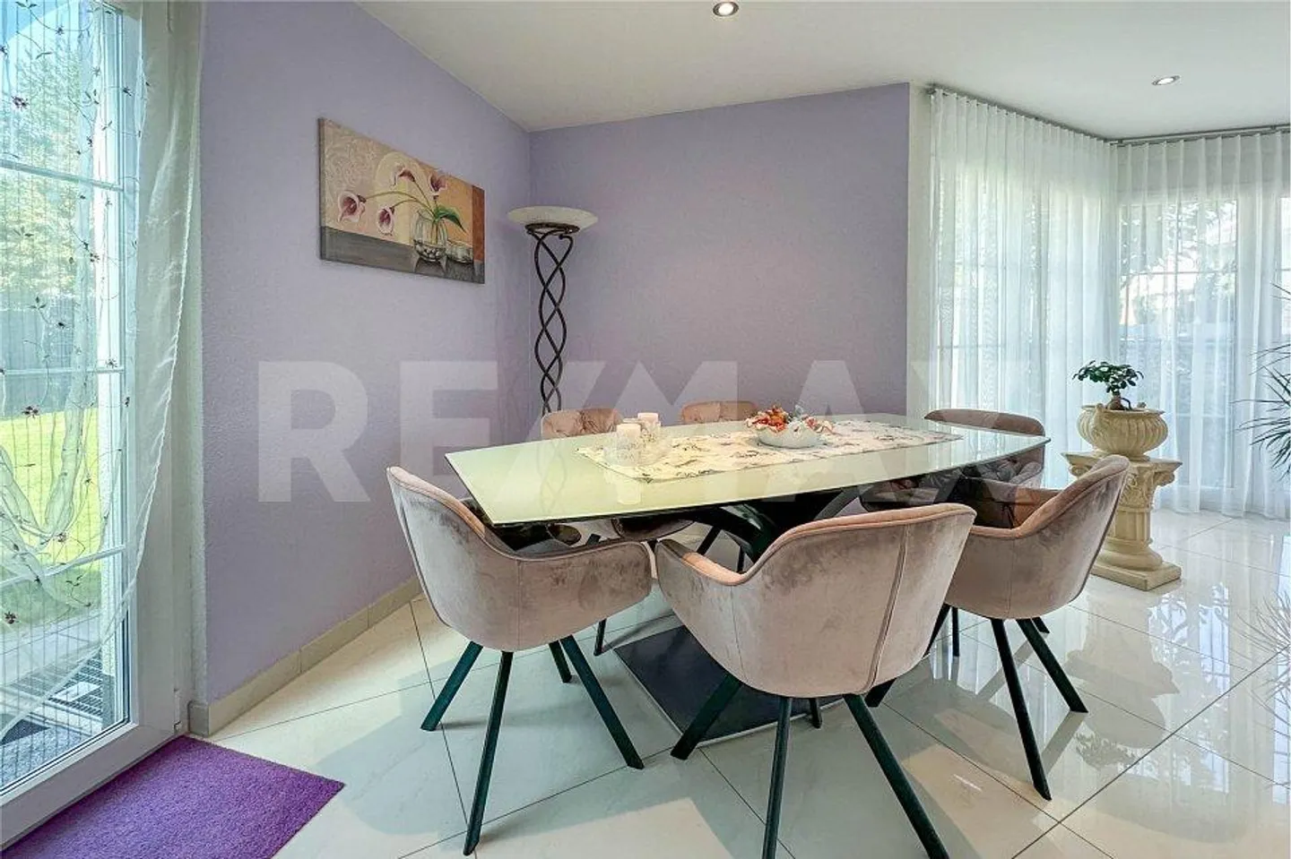 Detached 5.5-room single-family house in a quiet residential area - Photo 10 of 13