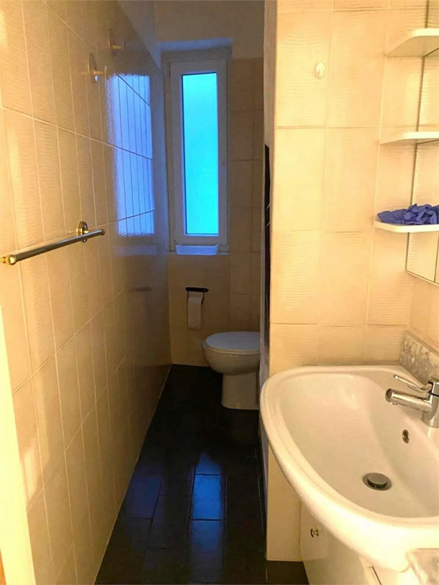 Charakteristische Zweizimmerwohnung in Carabbia mit separatem Eingang - Foto 5 von 13