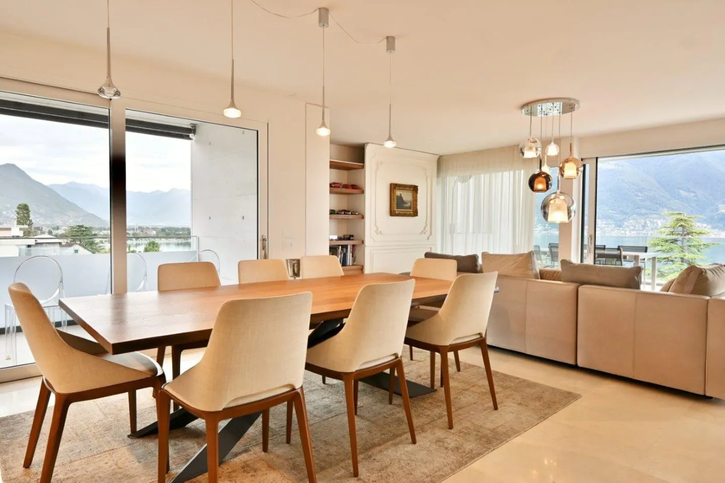 Penthouse duplex spacieux et luxueux avec vue spectaculaire sur le lac - Photo 7 sur 15