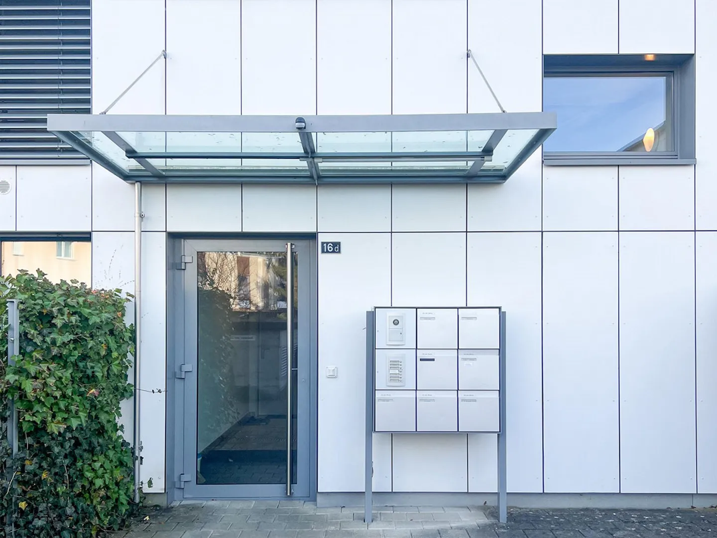 Votre nouveau chez-vous avec vue – appartement élégant de 4,5 pièces avec grand balcon - Photo 3 sur 11