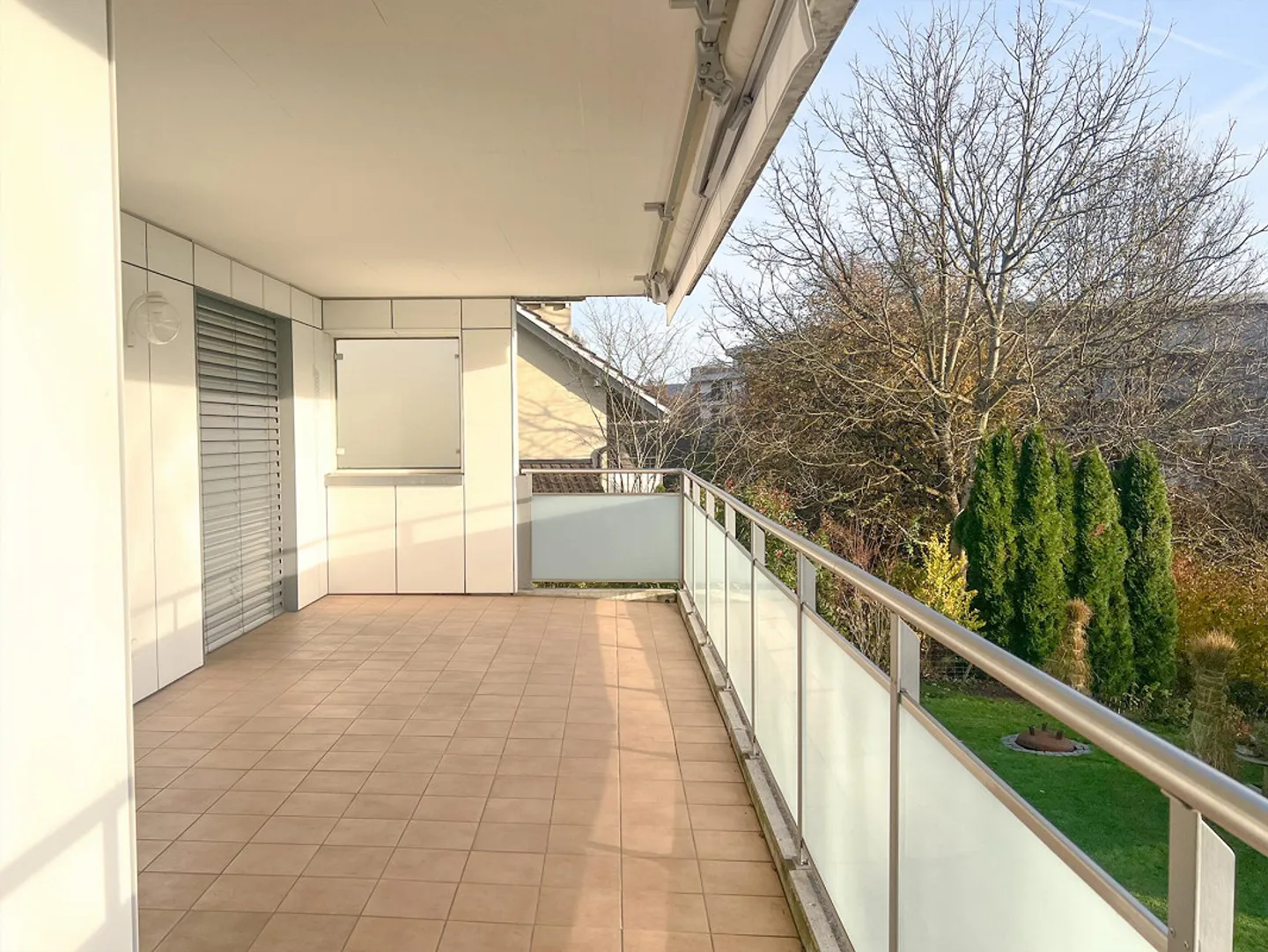 Votre nouveau chez-vous avec vue – appartement élégant de 4,5 pièces avec grand balcon - Photo 11 sur 11
