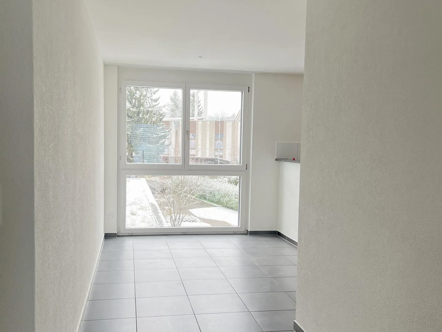 Votre nouveau chez-vous avec vue – appartement élégant de 4,5 pièces avec grand balcon - Photo 7 sur 11