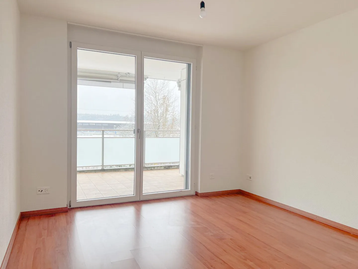 Votre nouveau chez-vous avec vue – appartement élégant de 4,5 pièces avec grand balcon - Photo 8 sur 11