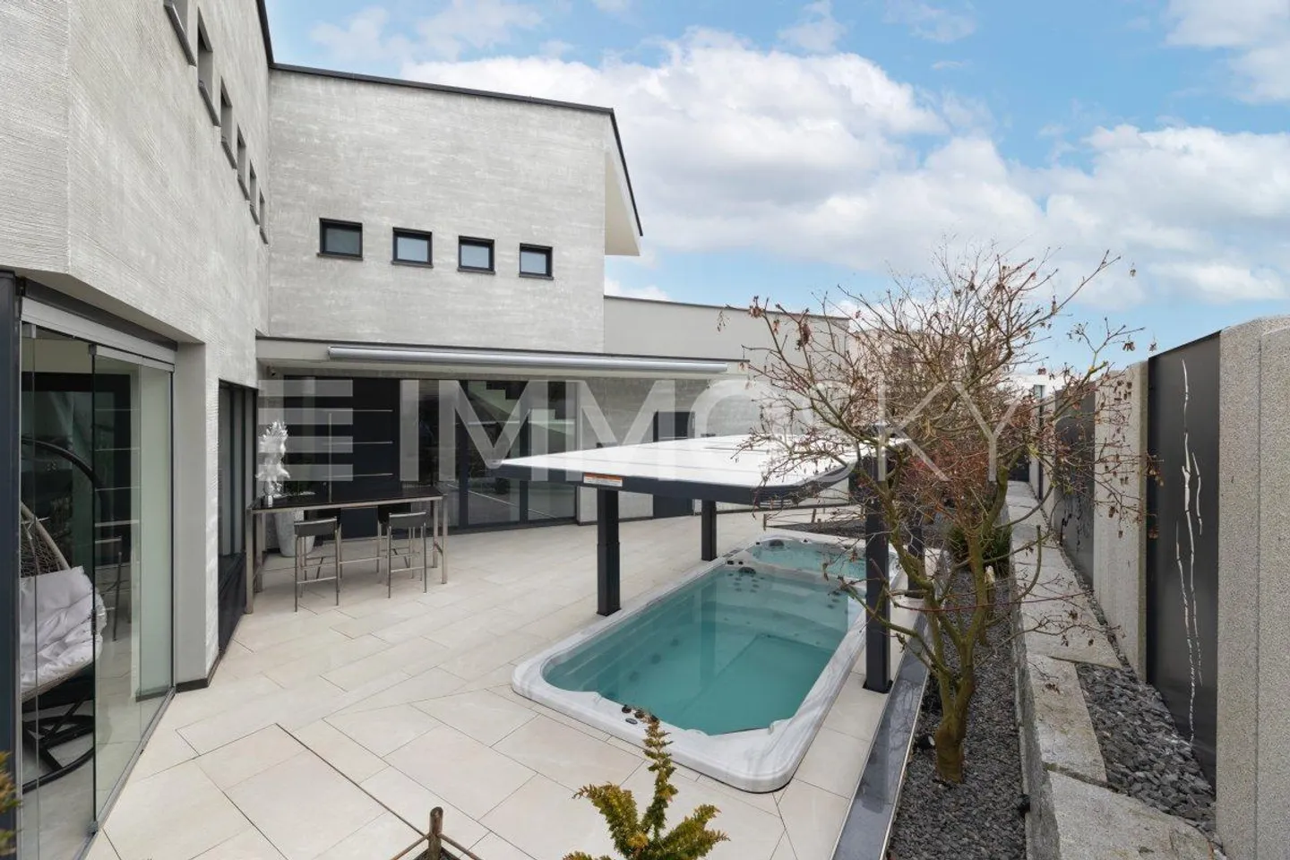 Espace Exclusif Vivre au Plus Haut Niveau - Photo 2 sur 5