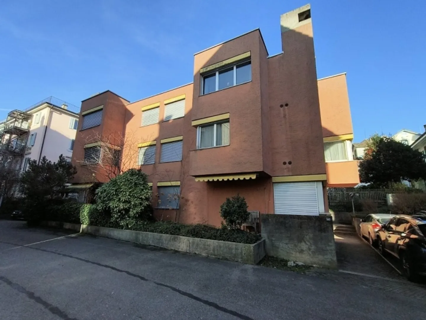 «Attraktive 2.5-Zimmerwohnung mit Cheminée an bester Lage» - Foto 1 von 8