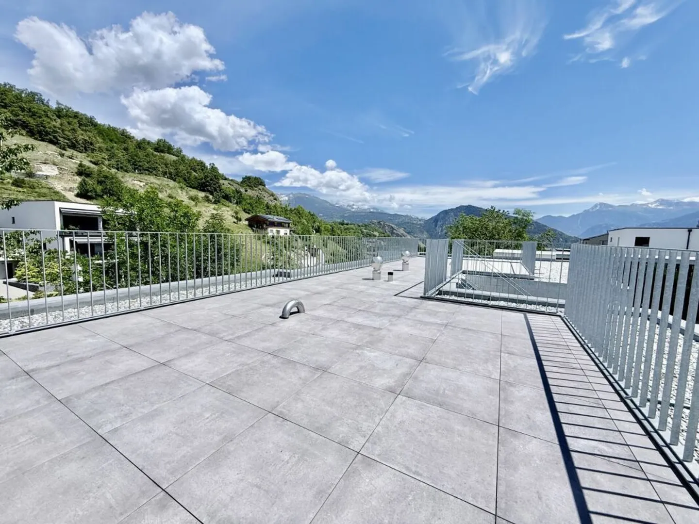 Modern villa for sale in Grimisuat - Photo 4 of 7