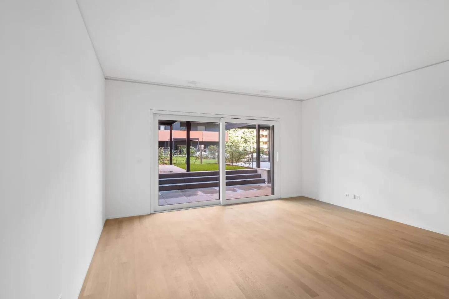 Beautiful 1.5-room apartment with garden - Photo 1 of 4