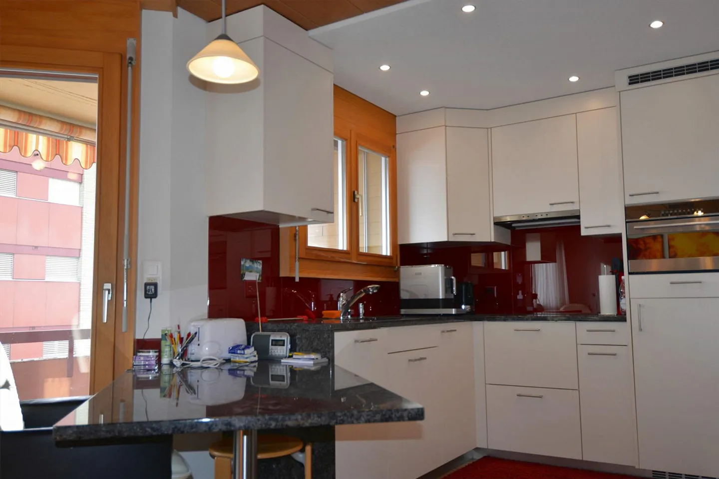 Cozy 2.5-Room Apartment - Photo 3 of 10