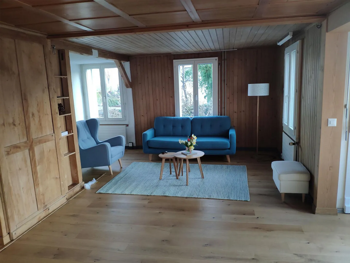 Wooden House with Character - with its own Garden Paradise - Photo 2 of 9