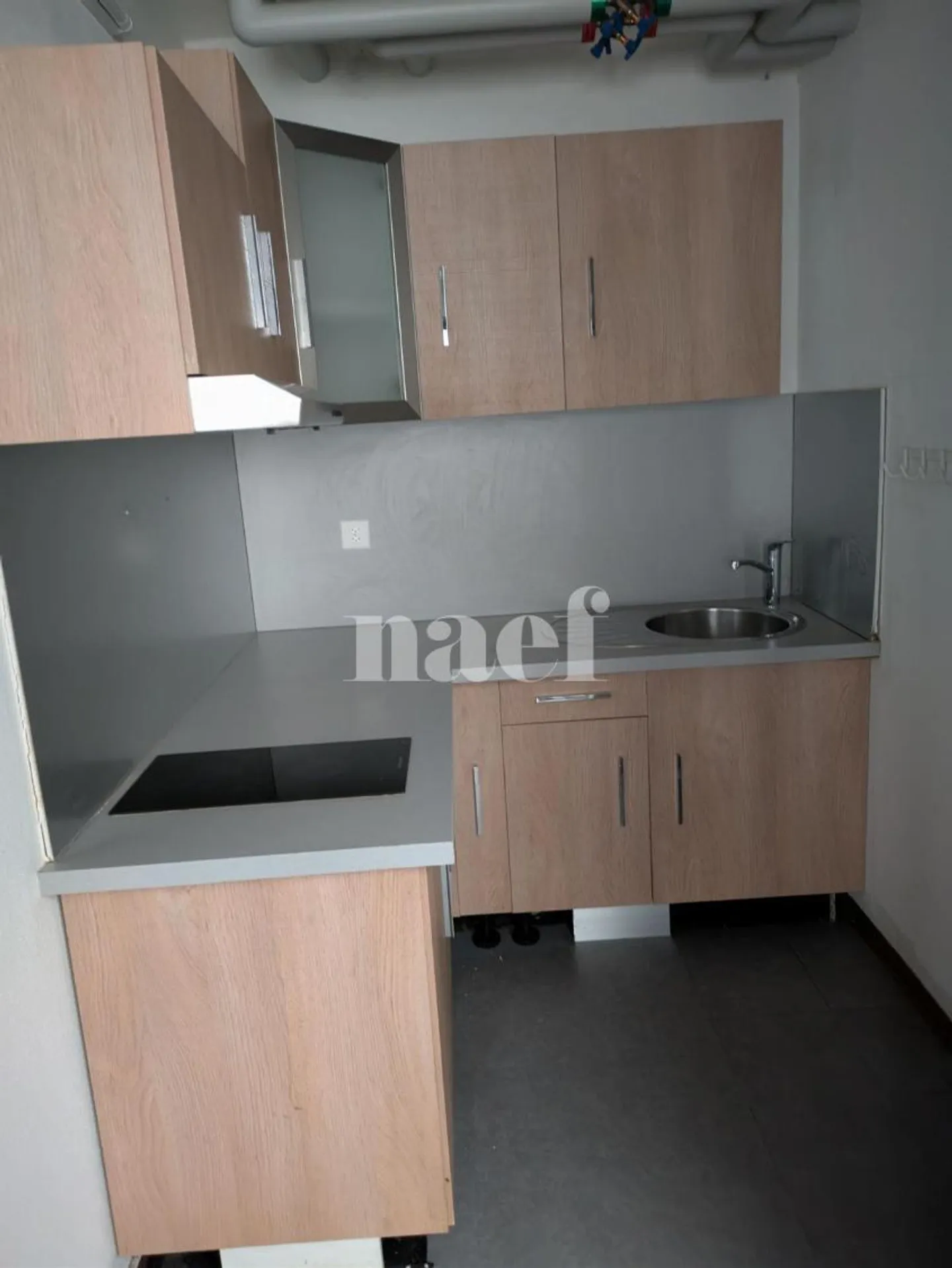 Espace Commercial Lumineux - Photo 13 sur 13