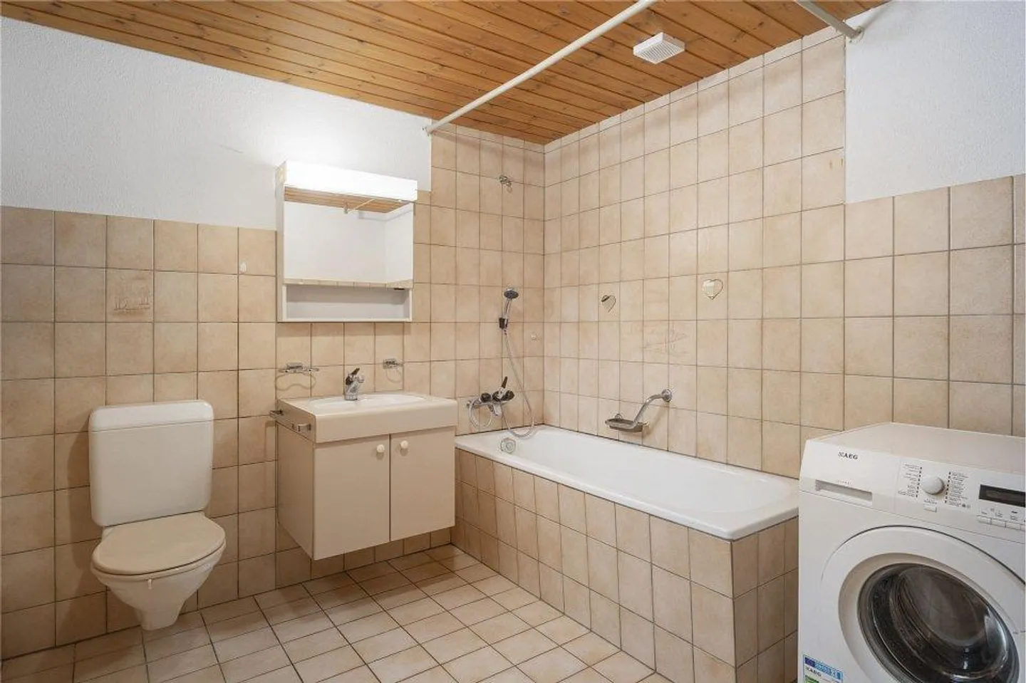 Appartamento 3,5 locali con area giardino privata - Foto 7 di 13