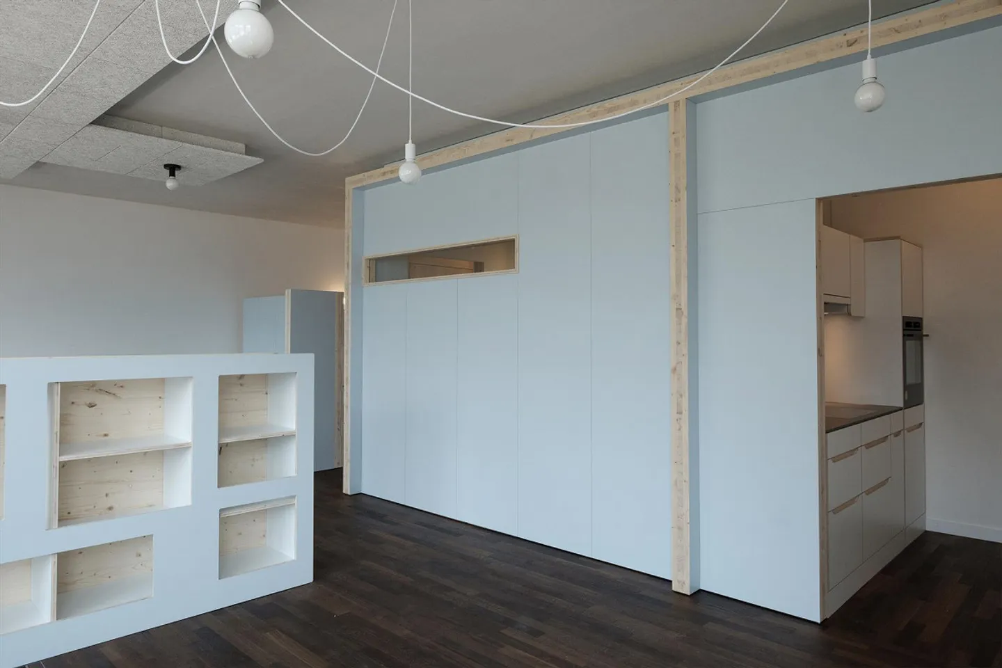 2.5 Room Apartment - Photo 3 of 9