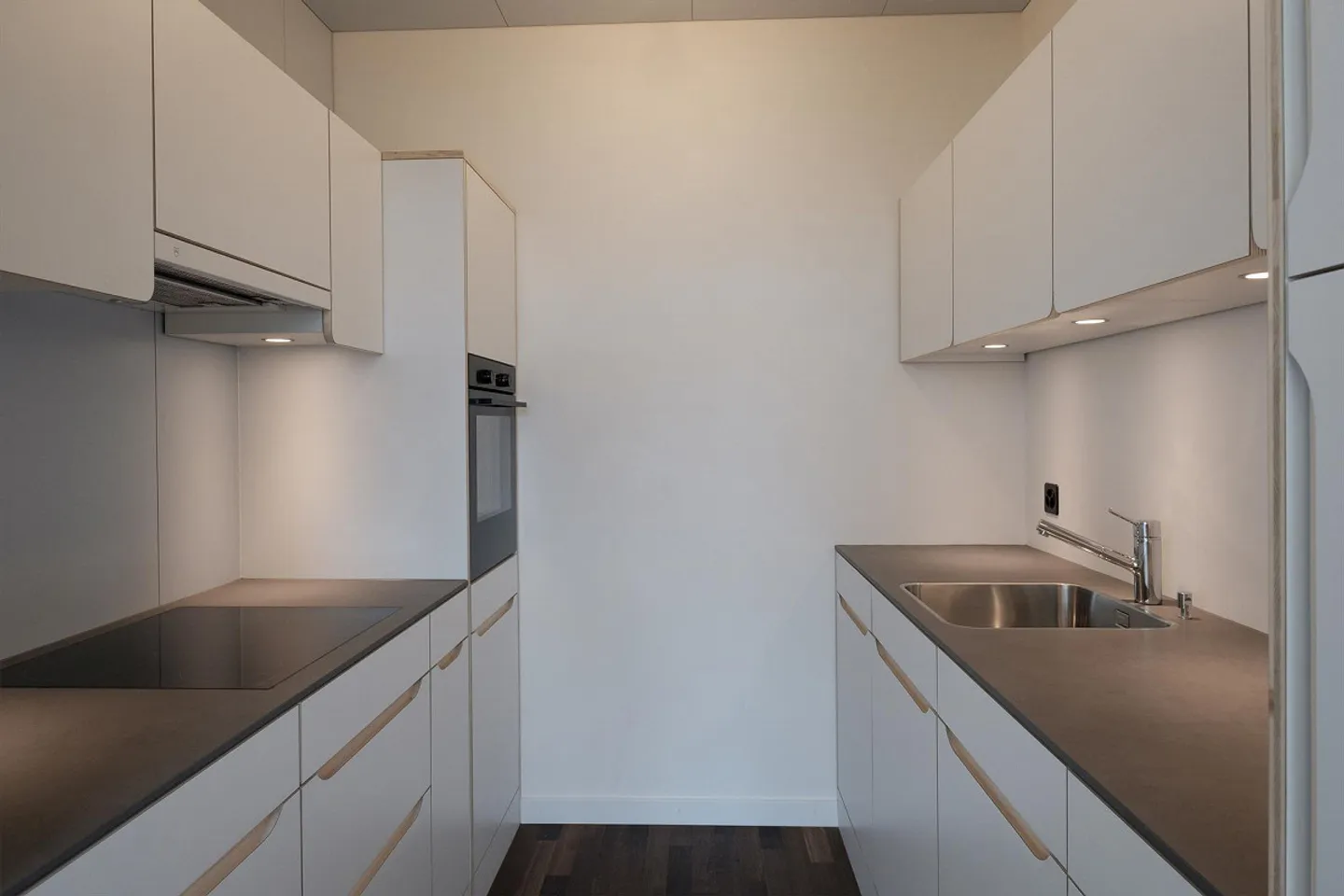 2.5 Room Apartment - Photo 4 of 9