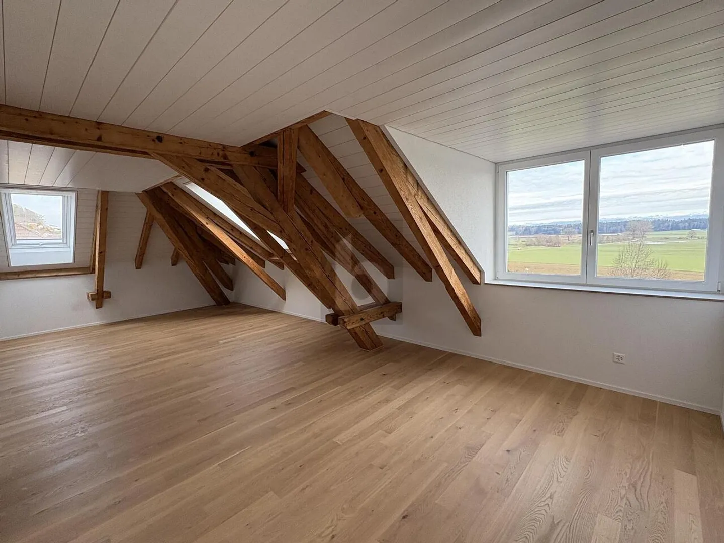 Exclusif dans un Emplacement Calme avec Vue Panoramique - Photo 4 sur 6